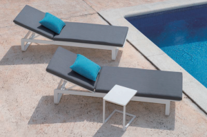 Lees meer over het artikel Tuinmeubelen sales