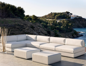 Lees meer over het artikel Tuinmeubelen kopen