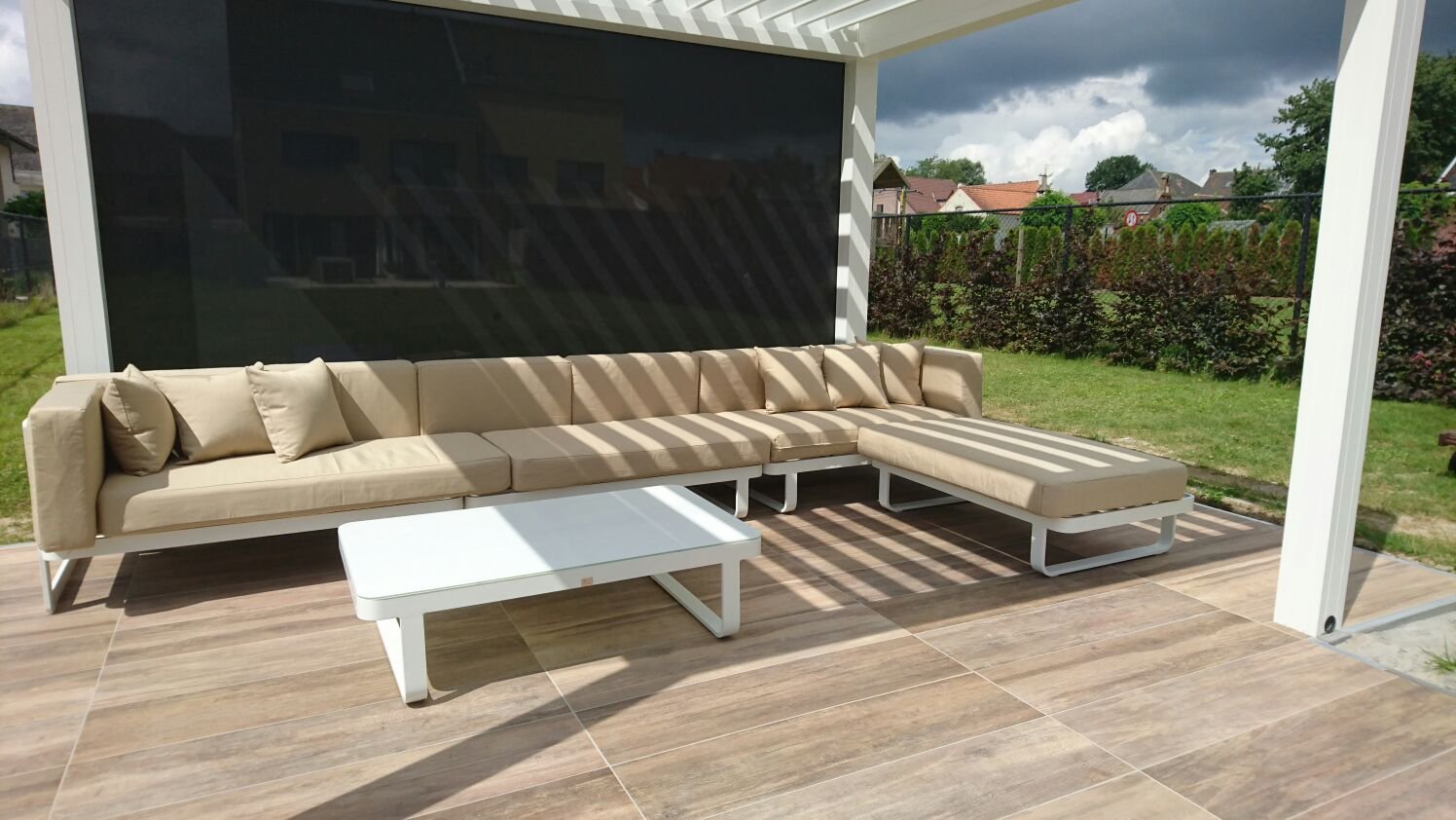 Lees meer over het artikel Loungeset tuinmeubelen