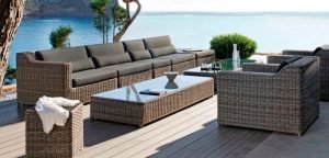 Lees meer over het artikel luxe tuinmeubelen kopen