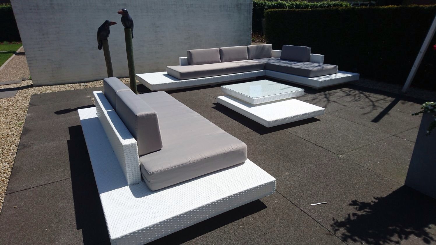 Lees meer over het artikel Loungeset online kopen