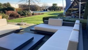 Lees meer over het artikel design buitenmeubelen kopen