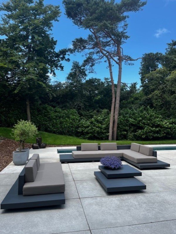 Lees meer over het artikel Tuinmeubelen aanbieding in Zeewolde | Luxe deals voor tuinsets